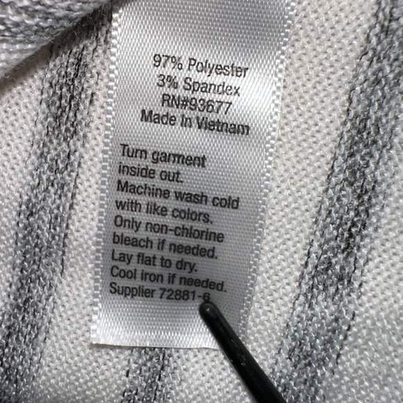 a.n.a Gray Striped Balloon Sleeve Lightweight Fuzzy Top - Size Large Office - Picture 6 of 7